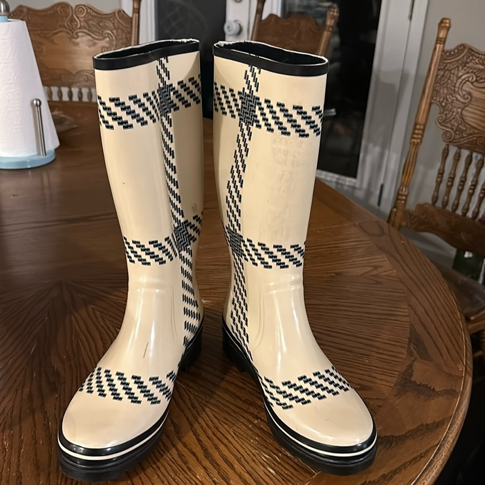 Kate Spade rain boots